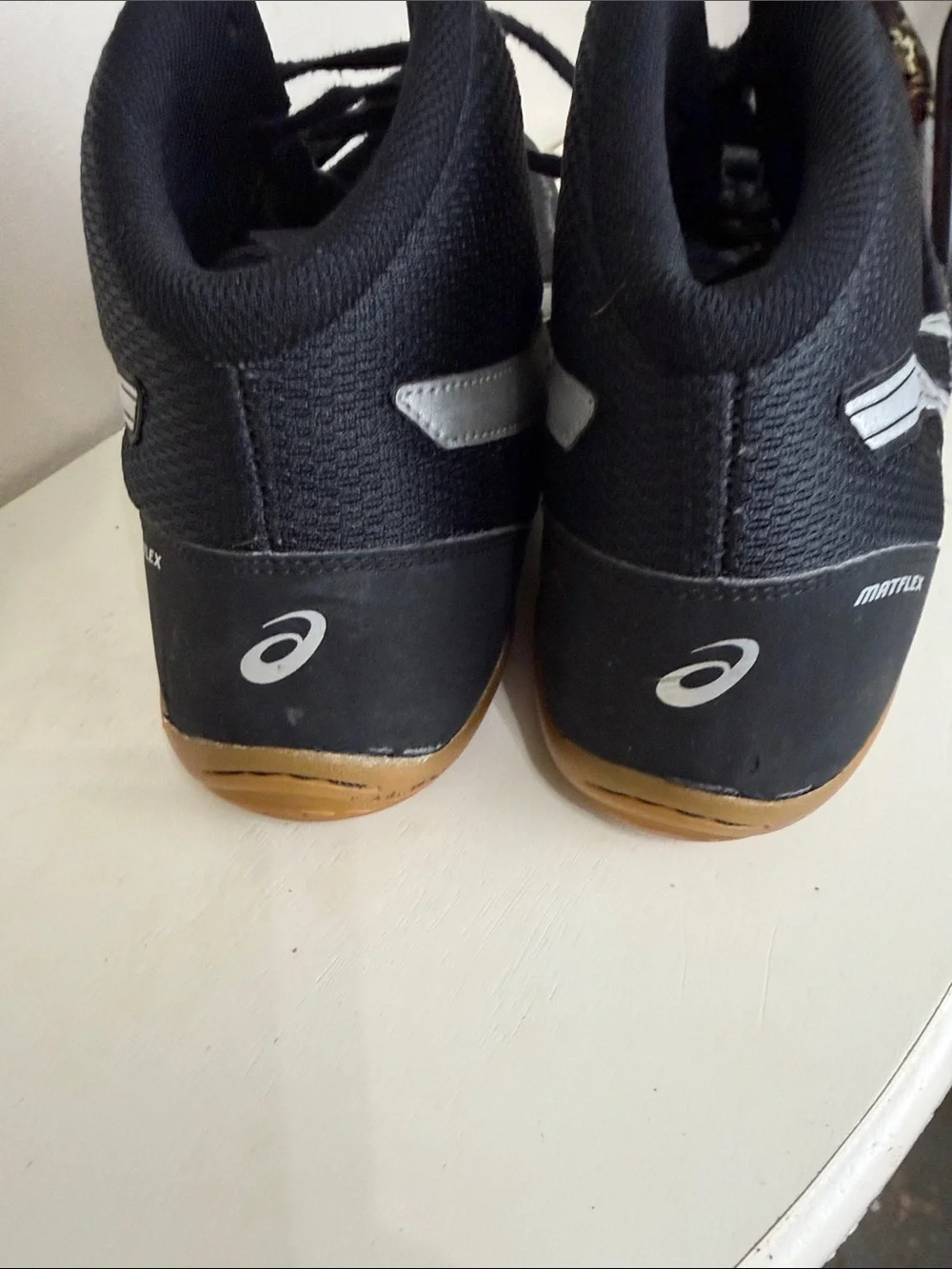 (2383) Asics Matflex Black and White High-Top Athletic Wrestling Shoes, Size: 14